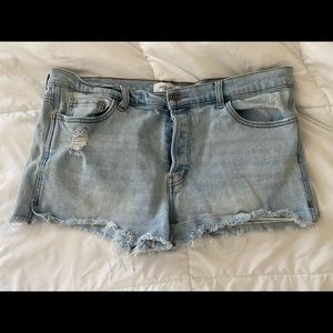 🎈donating soon🎈CJLA shorts